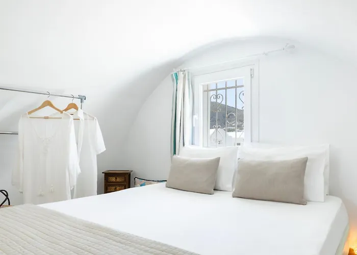 Cinnamon With Private Hot Tub * Pírgosz